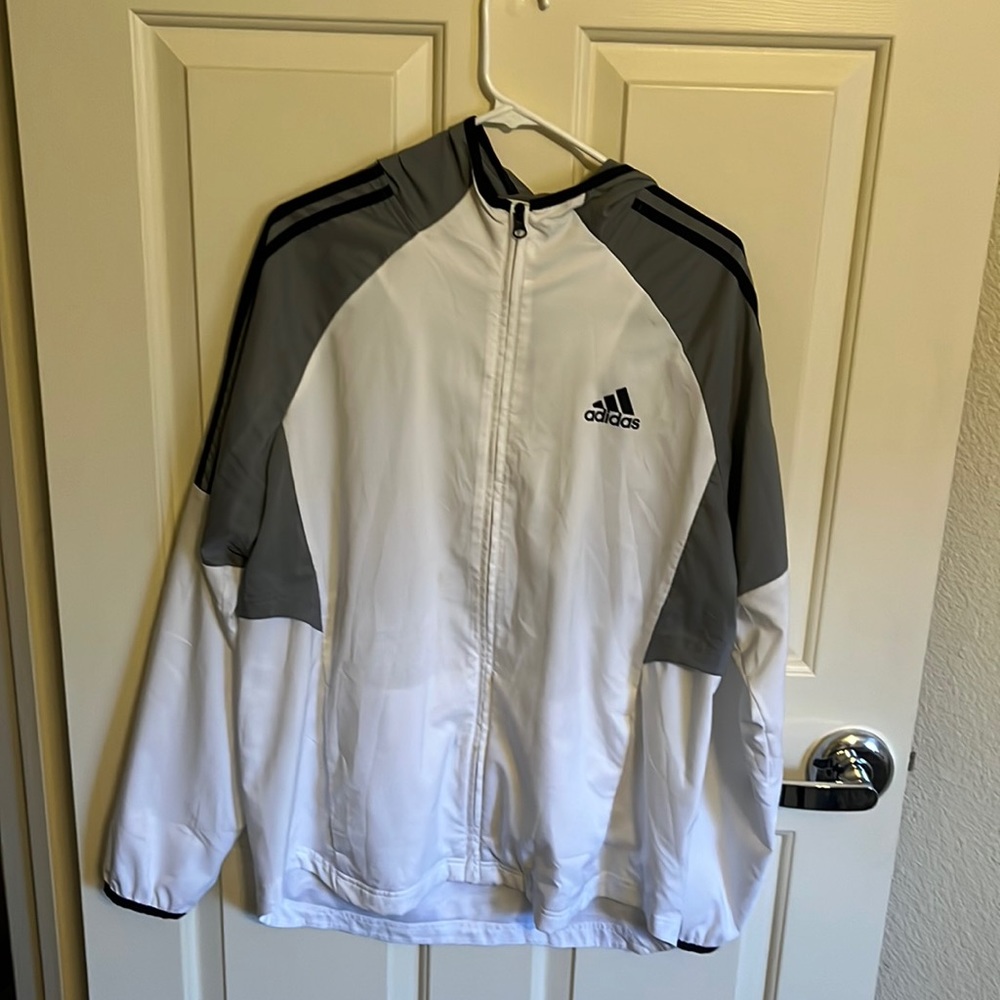 Adidas light windbreaker! Newer quality! Great for working out in cold weather!